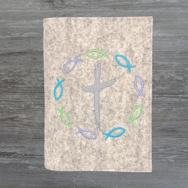 Wosadnikhülle in beige meliert, Kreuz, Fische